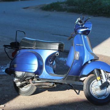 Vespa T5 1987 Blue