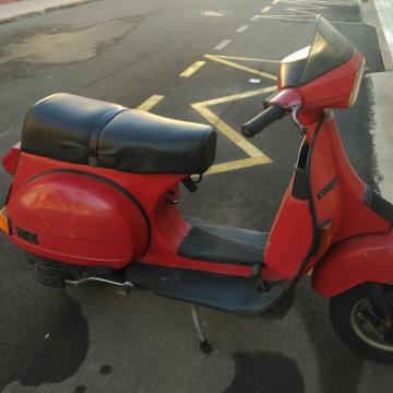 Vespa T5 Red 